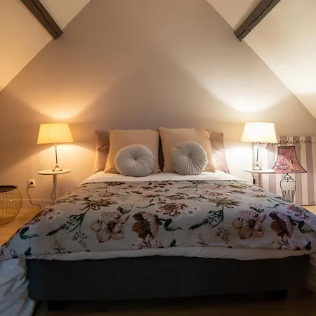 Chez Léon Hébergement de vacances *